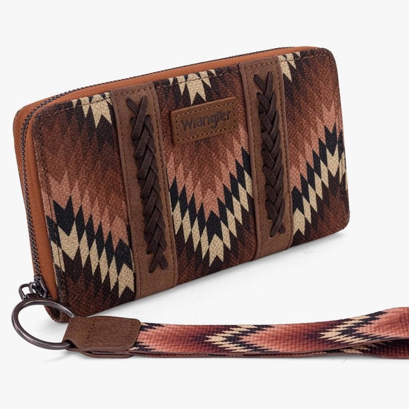 Wrangler Brown Wallet. New with tags. - Picture 2 of 5